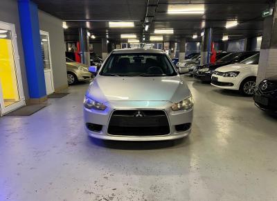 Фото Mitsubishi Lancer