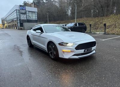 Фото Ford Mustang