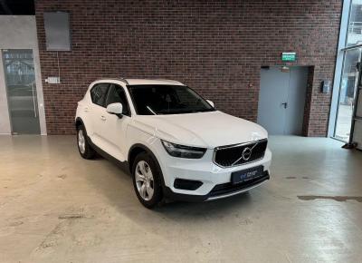 Фото Volvo XC40