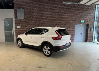 Фото Volvo XC40