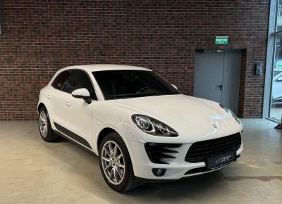 Фото Porsche Macan