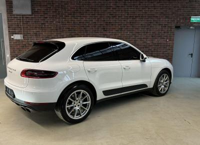 Фото Porsche Macan