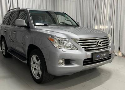 Фото Lexus LX