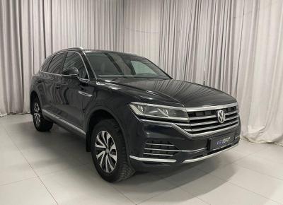 Фото Volkswagen Touareg