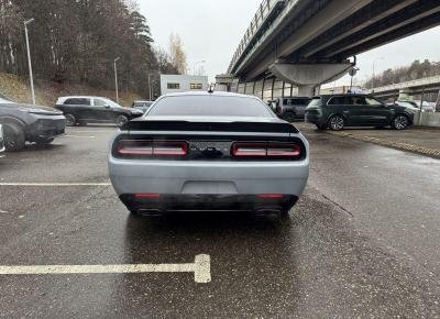 Фото Dodge Challenger