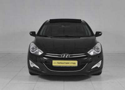 Фото Hyundai i40