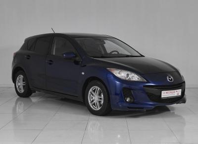 Фото Mazda 3