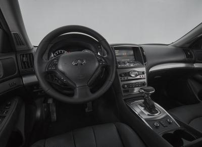 Фото Infiniti G