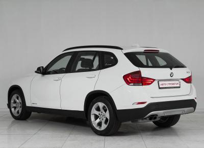 Фото BMW X1