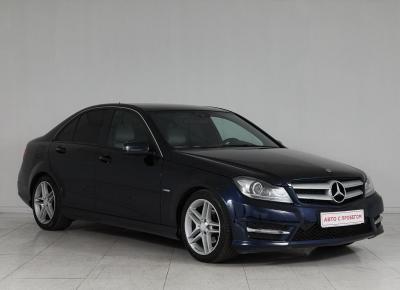 Фото Mercedes-Benz C-класс