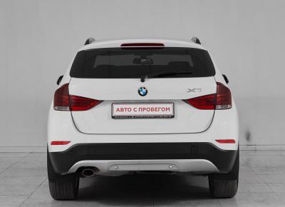 Фото BMW X1