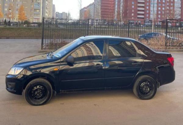 LADA (ВАЗ) Granta, 2013 год выпуска с двигателем Бензин, 550 000 RUB в г. Саратов