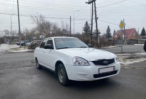 LADA (ВАЗ) Priora, 2012 год выпуска с двигателем Бензин, 490 000 RUB в г. Тюмень