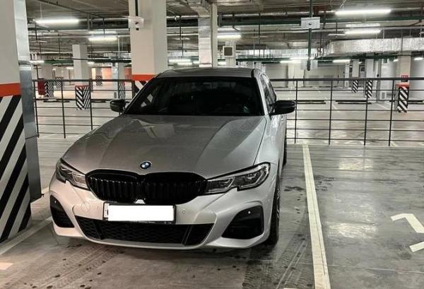 BMW 3 серия, 2019 год выпуска с двигателем Бензин, 3 350 000 RUB в г. Москва