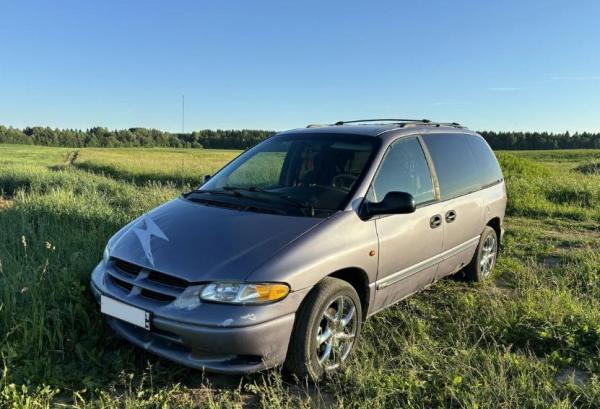 Chrysler Voyager, 1998 год выпуска с двигателем Дизель, 350 000 RUB в г. Санкт-Петербург