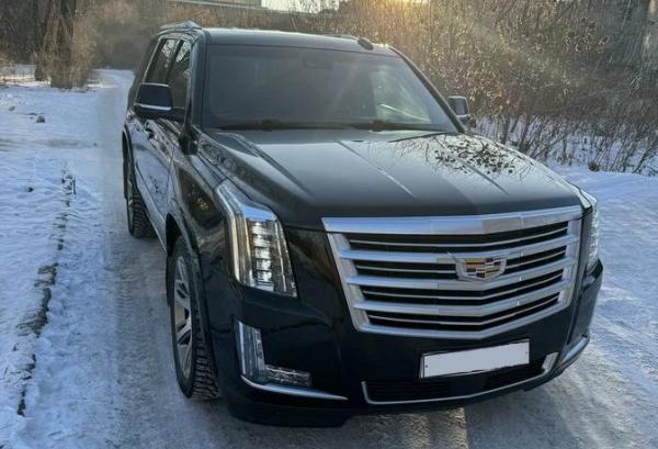 Cadillac Escalade, 2016 год выпуска с двигателем Бензин, 5 250 000 RUB в г. Новосибирск