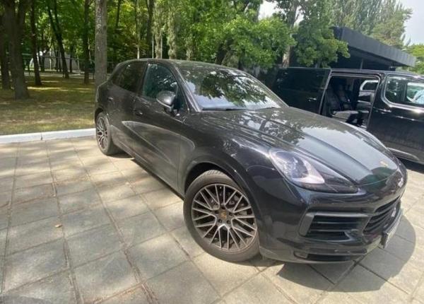 Porsche Cayenne, 2020 год выпуска с двигателем Бензин, 8 300 000 RUB в г. Москва