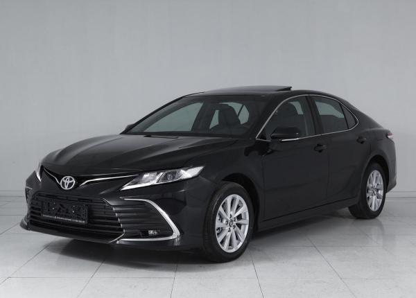 Toyota Camry, 2023 год выпуска с двигателем Бензин, 4 550 000 RUB в г. Москва