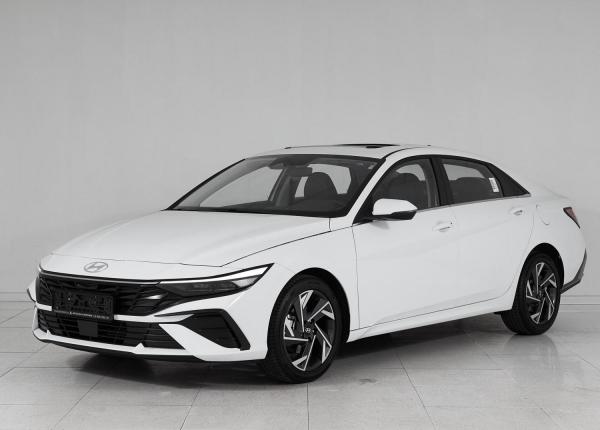 Hyundai Elantra, 2023 год выпуска с двигателем Бензин, 3 000 000 RUB в г. Москва