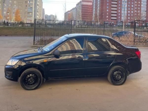 LADA (ВАЗ) Granta, 2013 год выпуска с двигателем Бензин, 550 000 RUB в г. Саратов