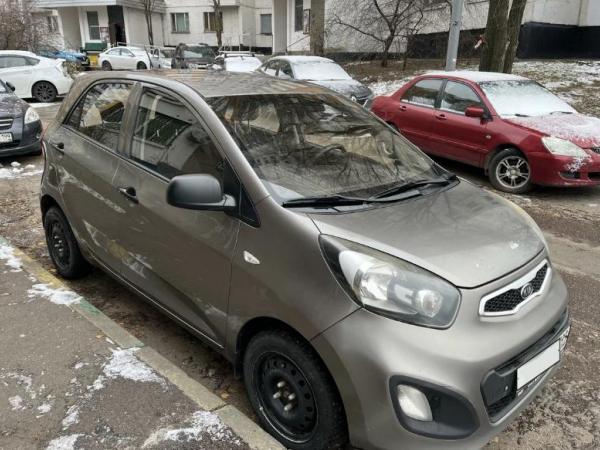 Kia Picanto, 2011 год выпуска с двигателем Бензин, 590 000 RUB в г. Москва