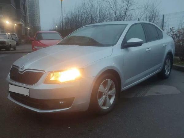 Skoda Octavia, 2014 год выпуска с двигателем Бензин, 1 050 000 RUB в г. Санкт-Петербург