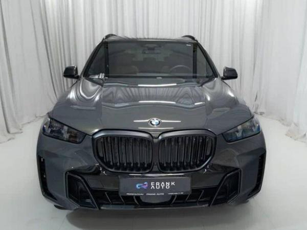 BMW X5, 2023 год выпуска с двигателем Дизель, 20 200 000 RUB в г. Москва