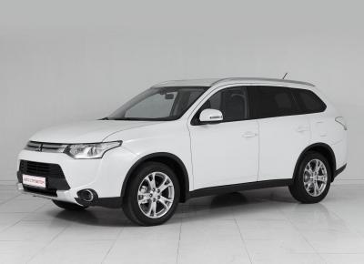 Фото Mitsubishi Outlander