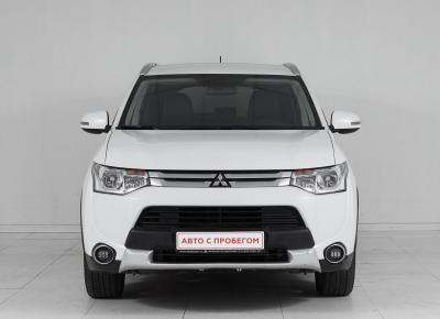 Фото Mitsubishi Outlander