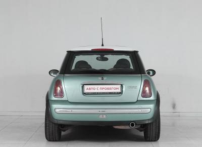 Фото Mini Hatch