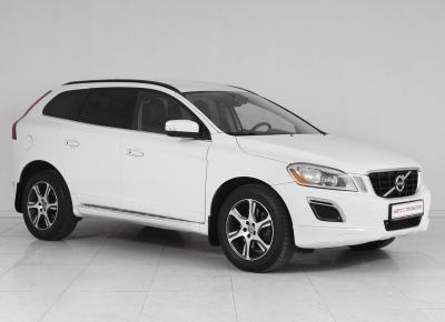 Фото Volvo XC60