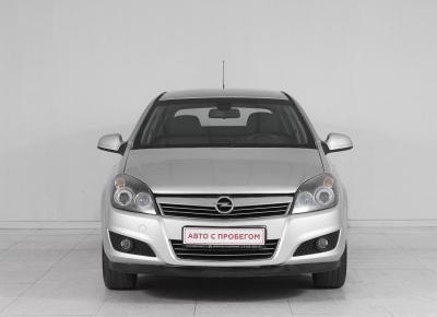 Фото Opel Astra