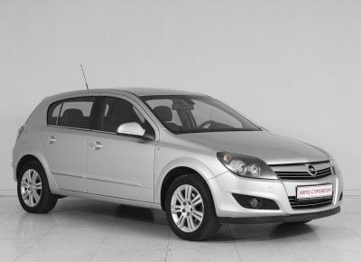 Фото Opel Astra