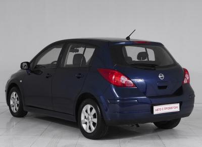 Фото Nissan Tiida