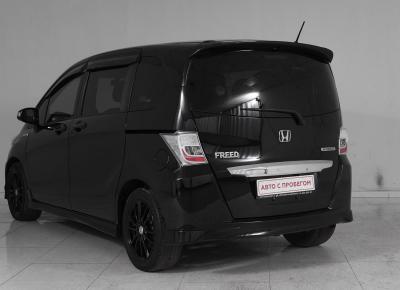 Фото Honda Freed