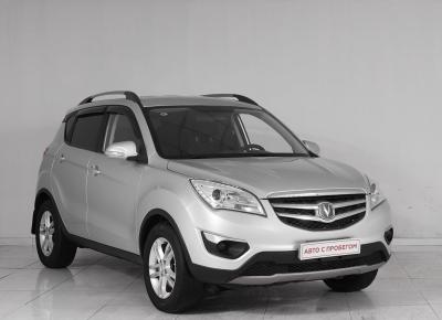 Фото Changan CS35