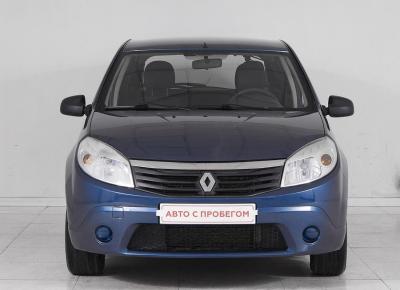 Фото Renault Sandero