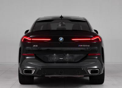 Фото BMW X6