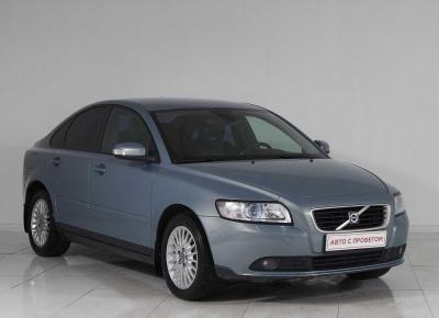 Фото Volvo S40