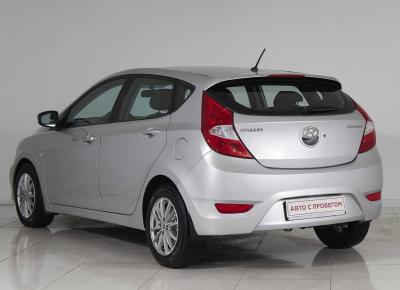 Фото Hyundai Solaris