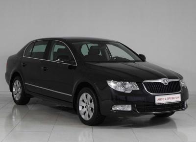 Фото Skoda Superb