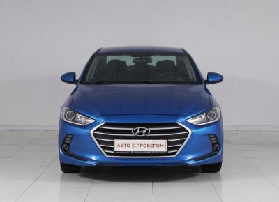 Фото Hyundai Elantra