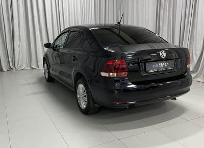 Фото Volkswagen Polo