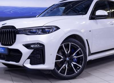 Фото BMW X7