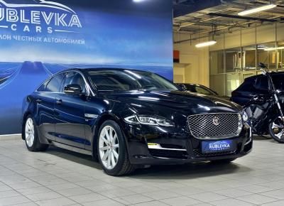 Фото Jaguar XJ