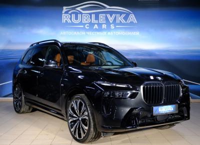 Фото BMW X7