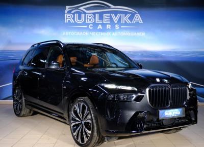 Фото BMW X7