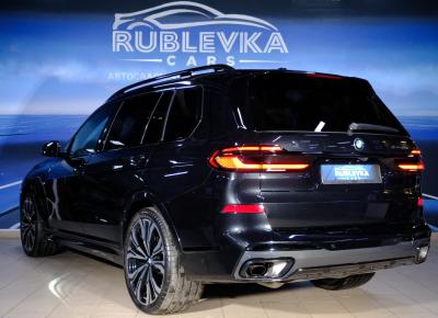 Фото BMW X7