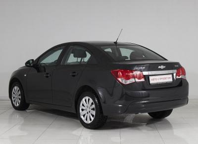 Фото Chevrolet Cruze