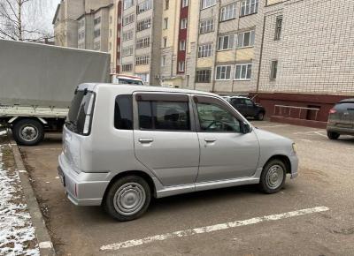 Фото Nissan Cube